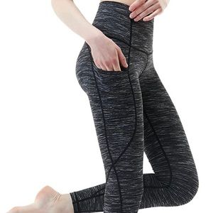 Capri Yoga Pants w/Pockets
